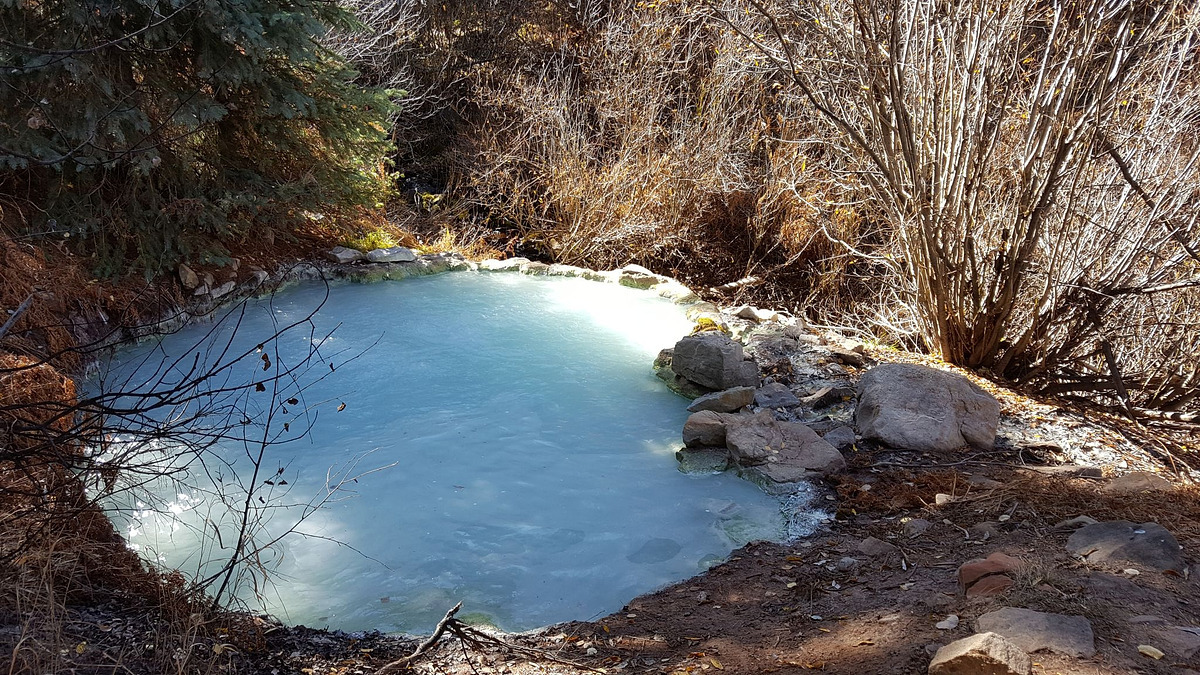 Geyser Spring · Featured Route COTREX